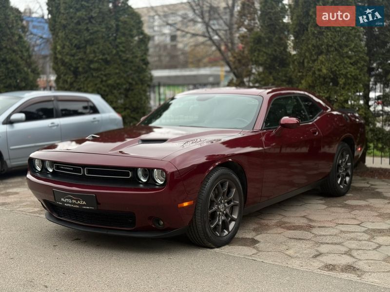 Купе Dodge Challenger 2018 в Одессе