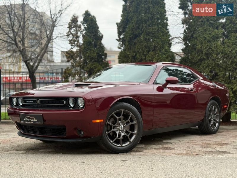 Купе Dodge Challenger 2018 в Одессе