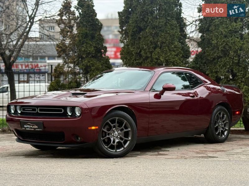 Купе Dodge Challenger 2018 в Одессе