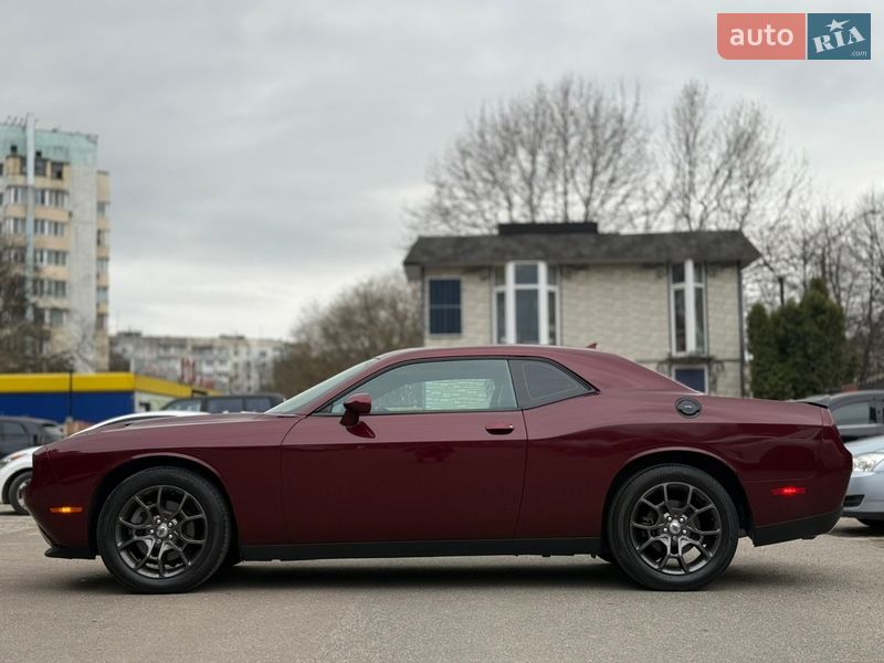 Купе Dodge Challenger 2018 в Одессе