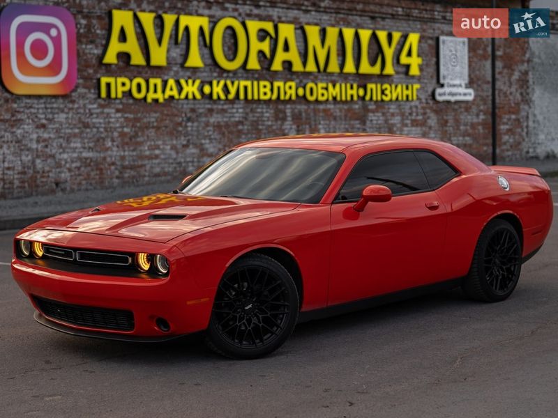 Купе Dodge Challenger 2017 в Дніпрі фото 19 Купе Dodge Challenger 2017 в Дніпрі