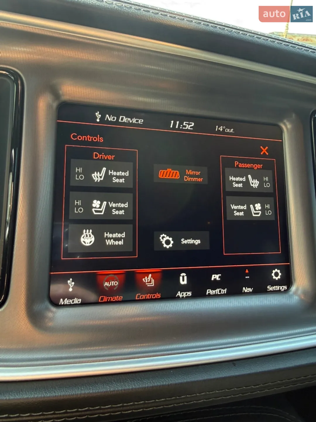 2022 Dodge Challenger - мініатюра 30