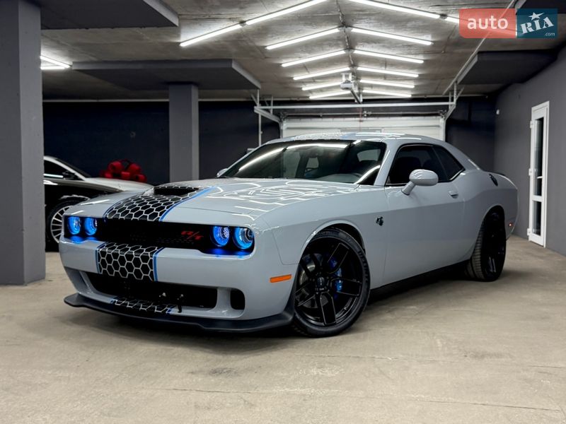 Dodge Challenger 2021