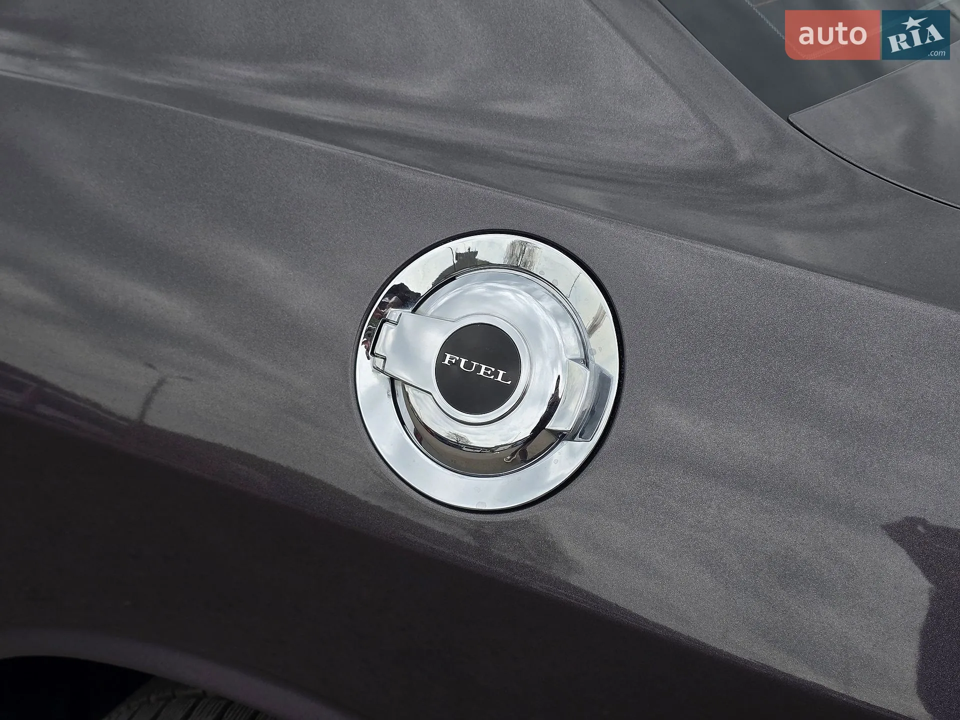2014 Dodge Challenger - мініатюра 21