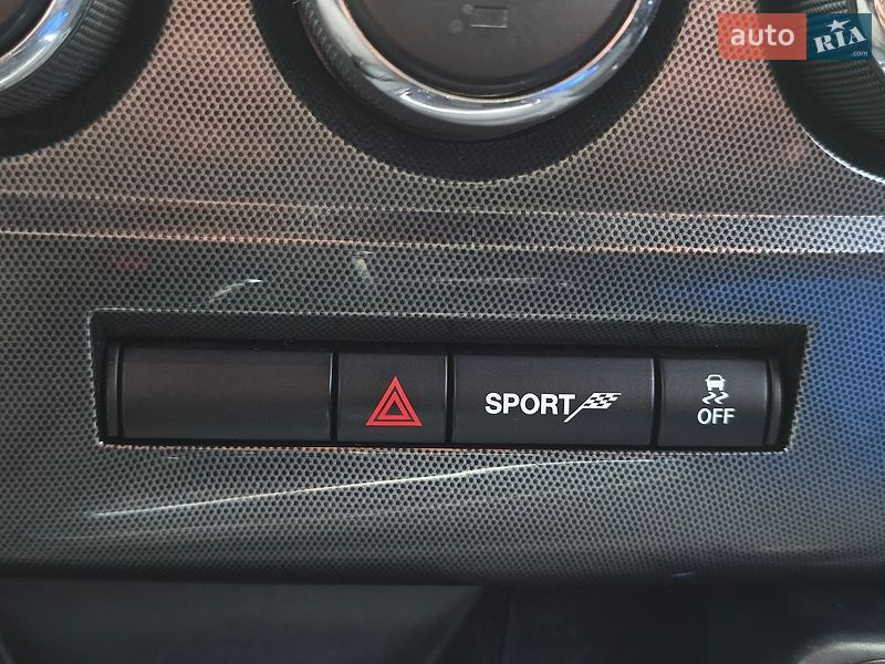 Купе Dodge Challenger 2014 в Хмельницком