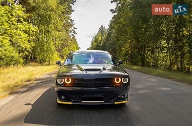 Купе Dodge Challenger 2020 в Києві