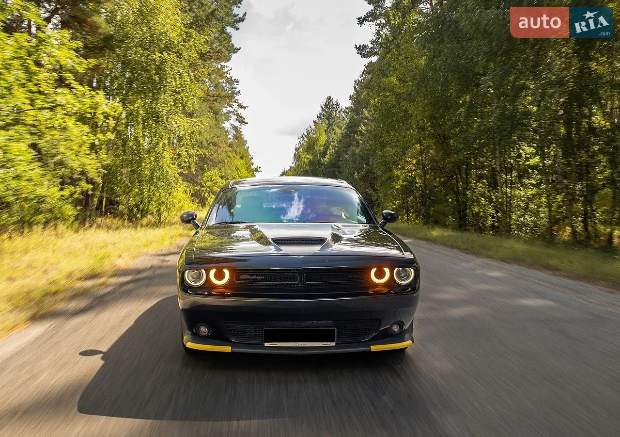 2021 Dodge Challenger - мініатюра 17