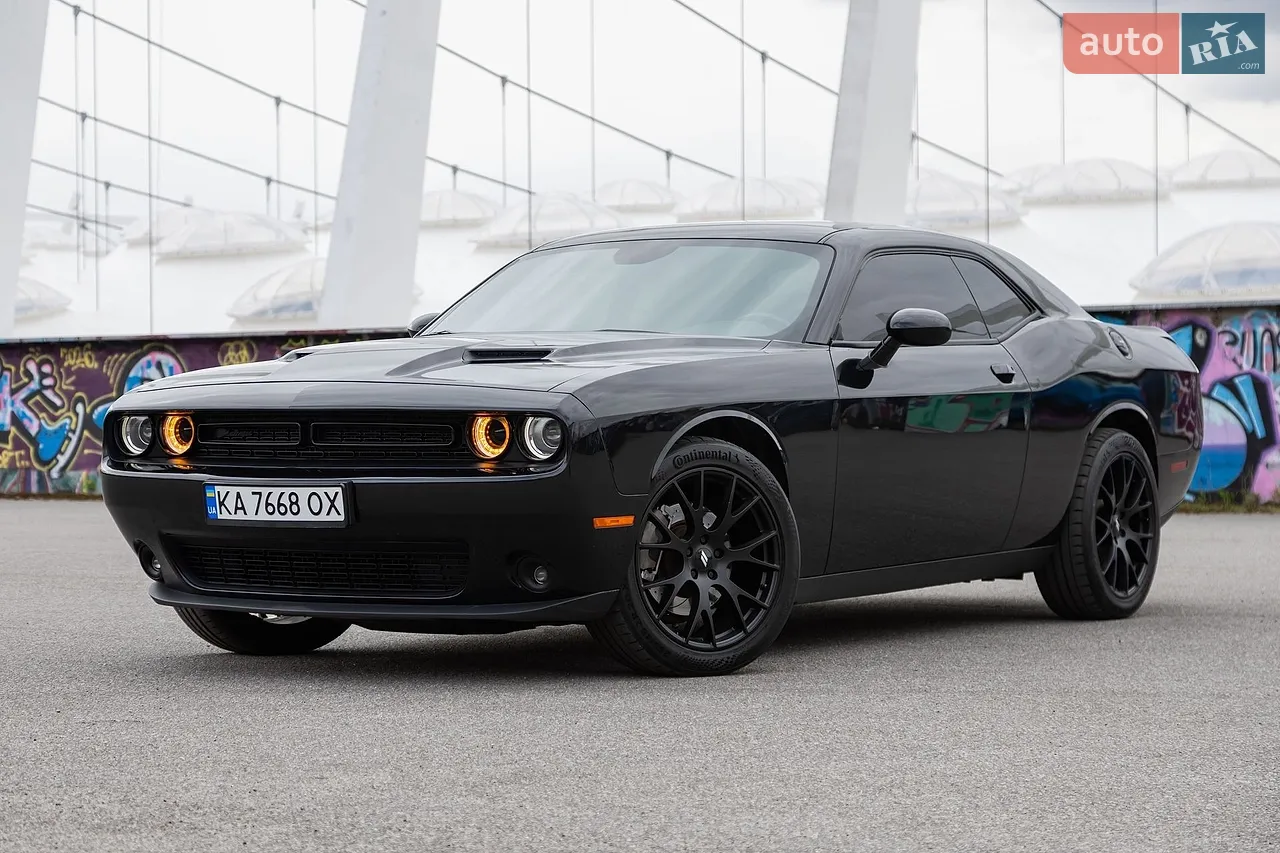 2021 Dodge Challenger - мініатюра 28