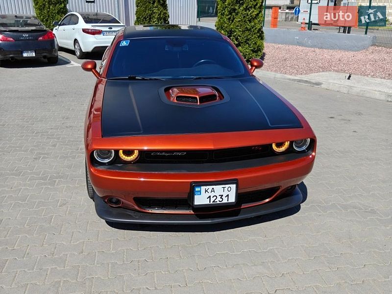 Купе Dodge Challenger 2020 в Киеве