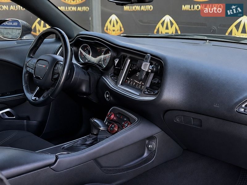 Купе Dodge Challenger 2019 в Киеве