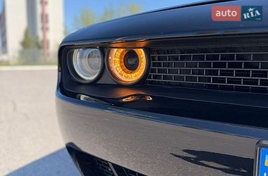 Купе Dodge Challenger 2018 в Харкові