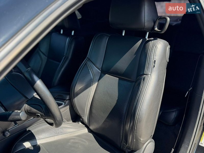 Купе Dodge Challenger 2018 в Харкові