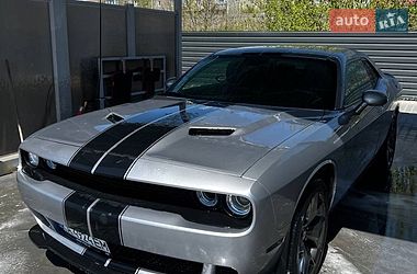 Купе Dodge Challenger 2016 в Киеве