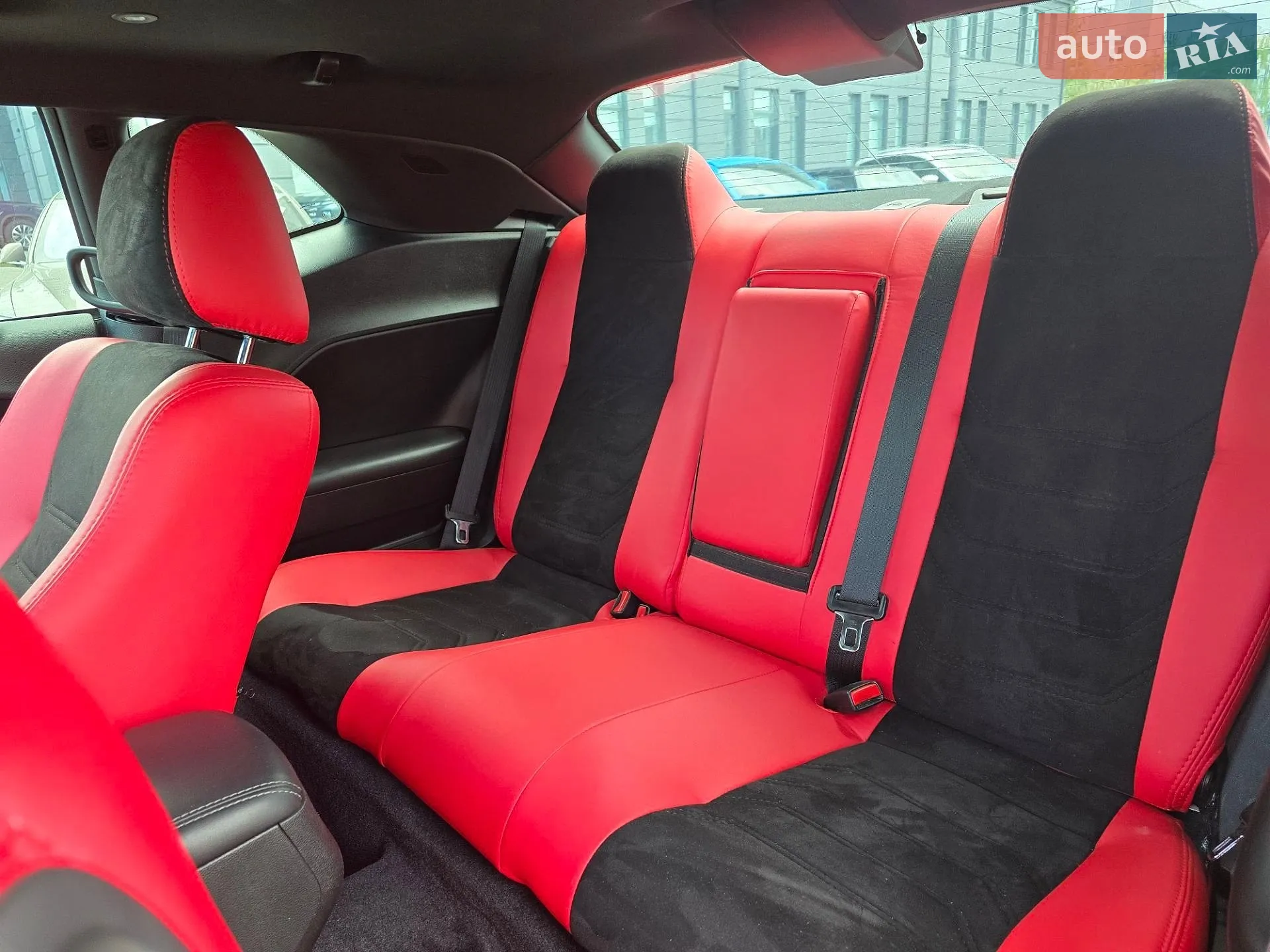 2018 Dodge Challenger - мініатюра 14