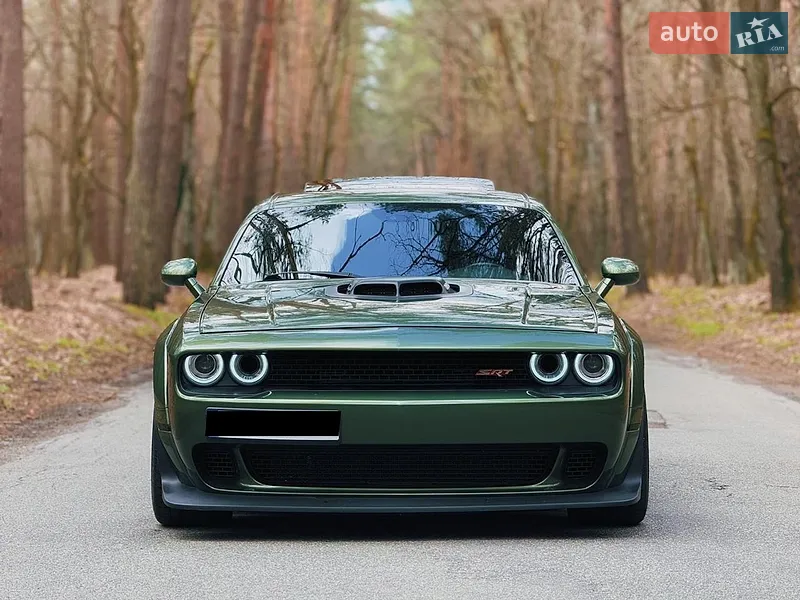 Dodge Challenger