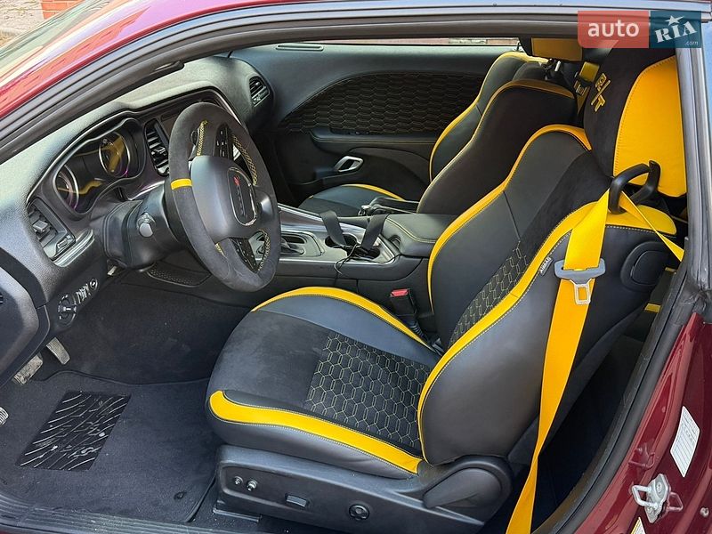Купе Dodge Challenger 2021 в Львові