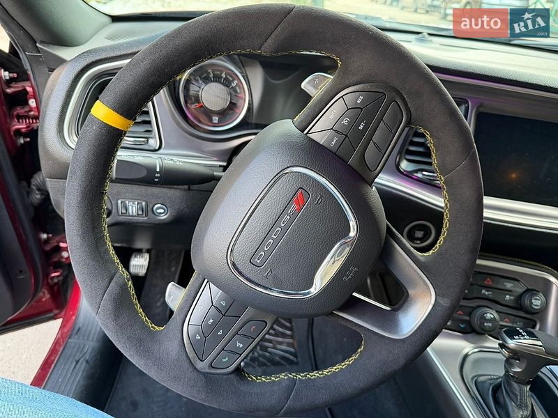 Купе Dodge Challenger 2021 в Львові