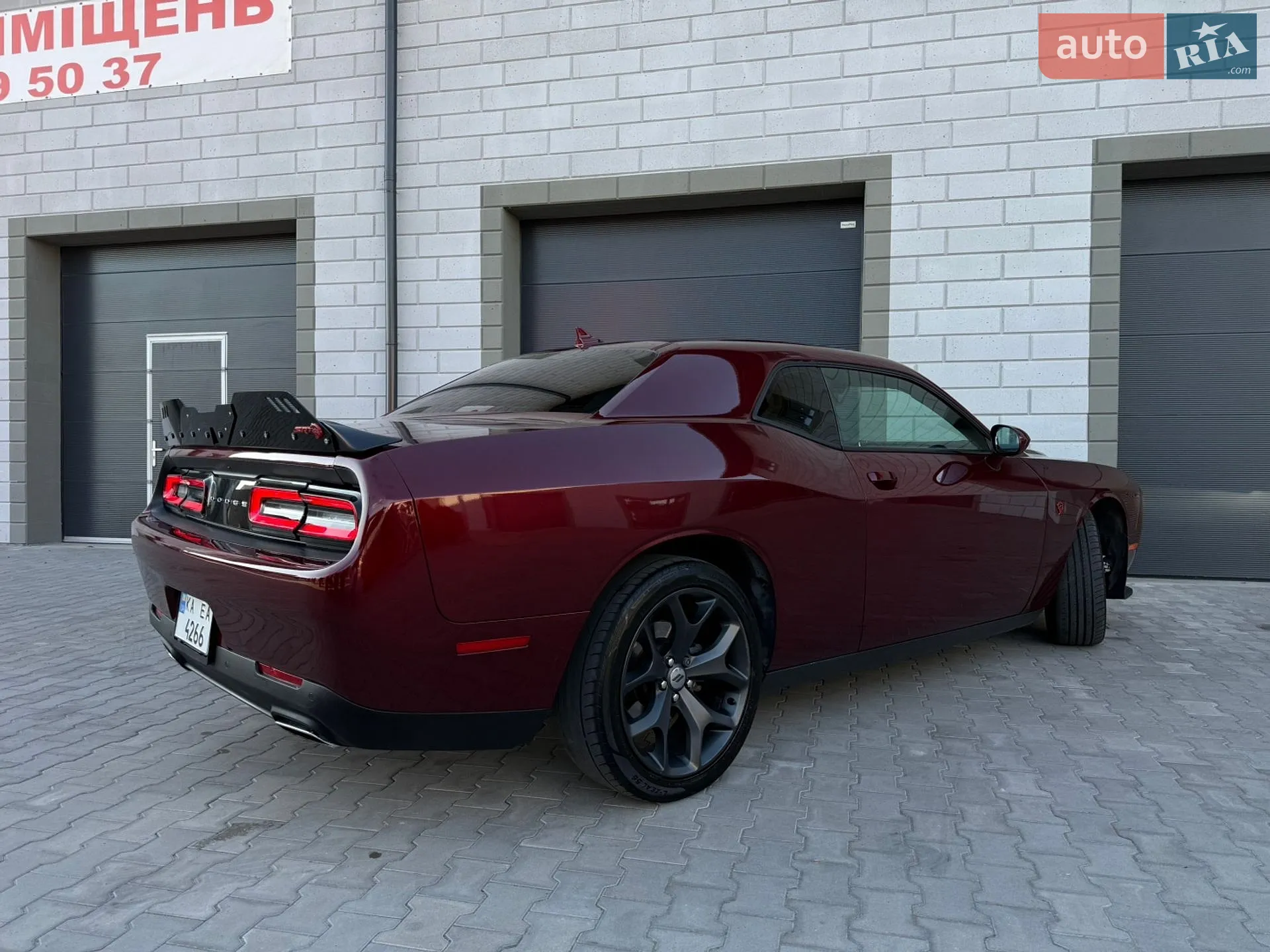 2017 Dodge Challenger - мініатюра 31