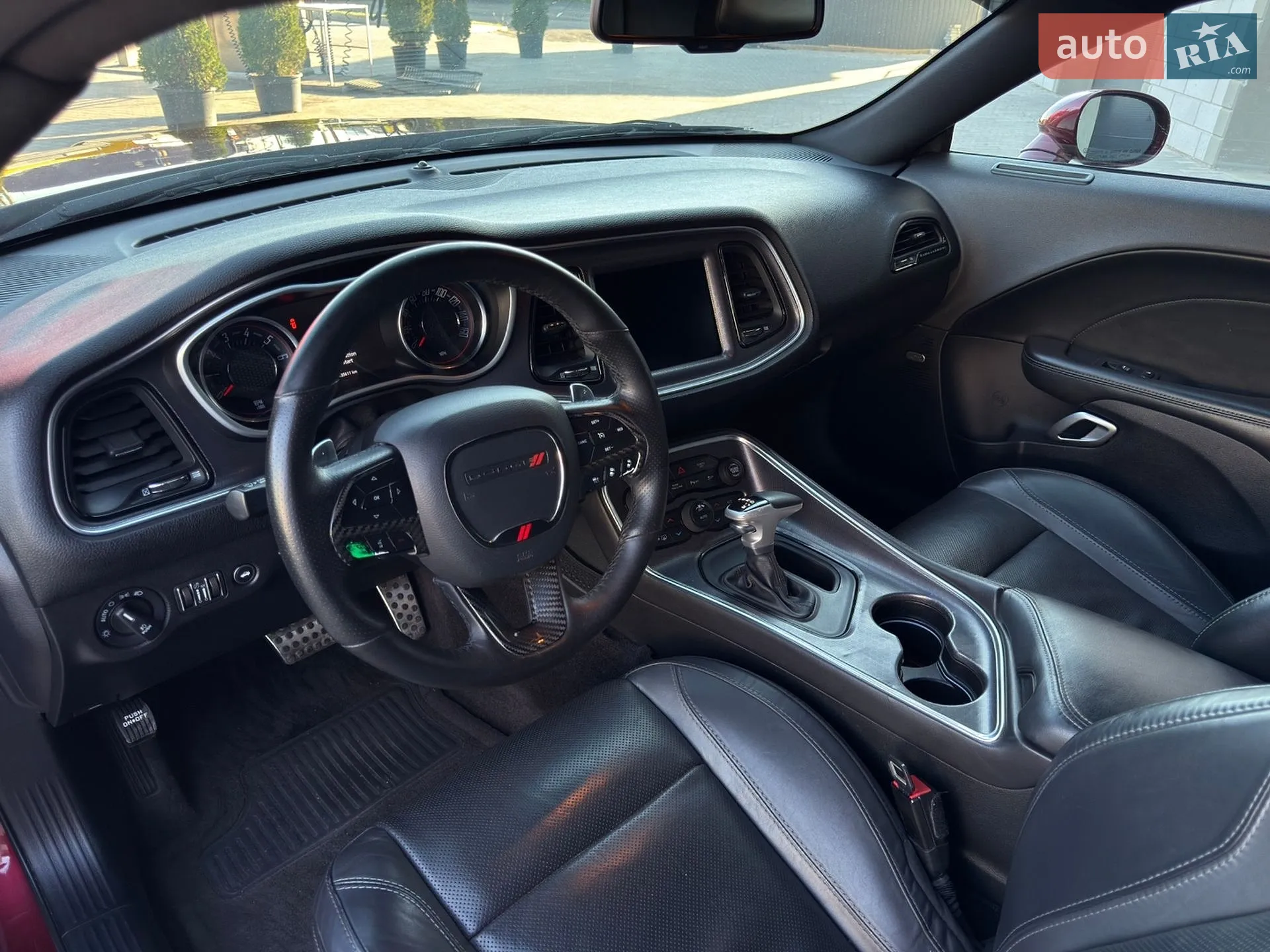 2017 Dodge Challenger - мініатюра 51