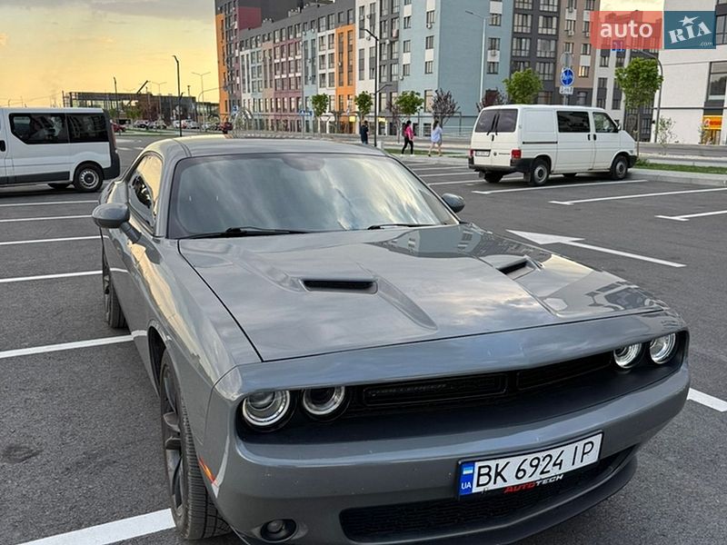 Купе Dodge Challenger 2018 в Рівному фото 17 Купе Dodge Challenger 2018 в Рівному