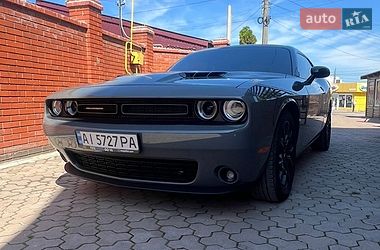 Купе Dodge Challenger 2017 в Киеве