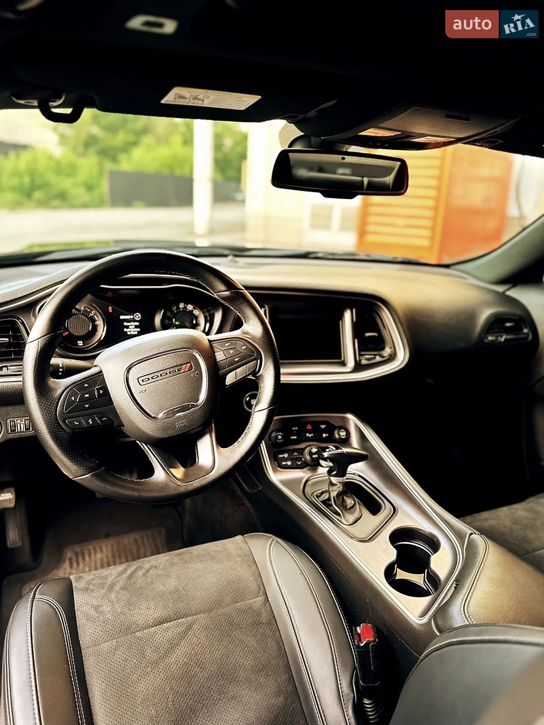 2018 Dodge Challenger - мініатюра 13