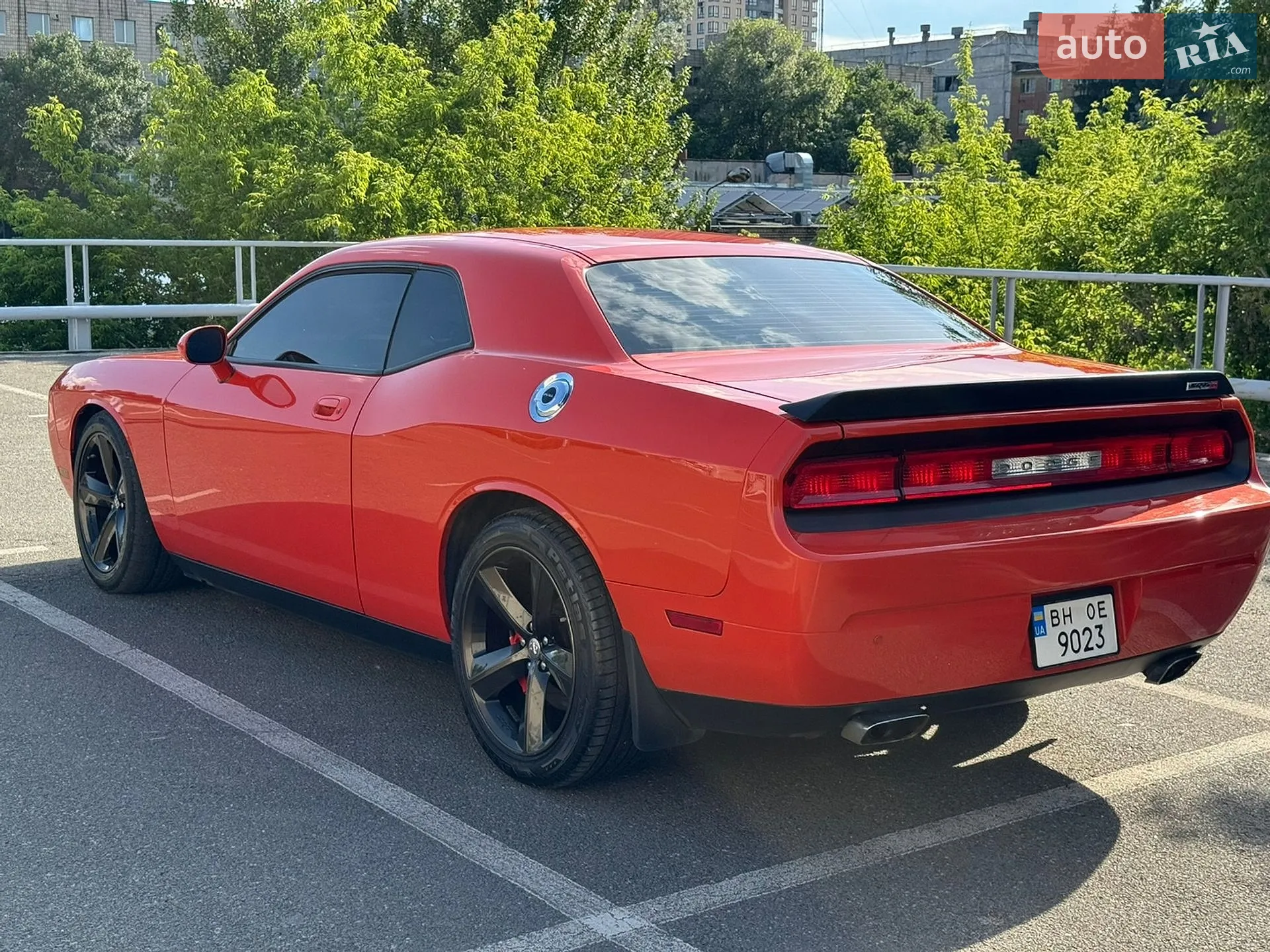 2010 Dodge Challenger - мініатюра 6