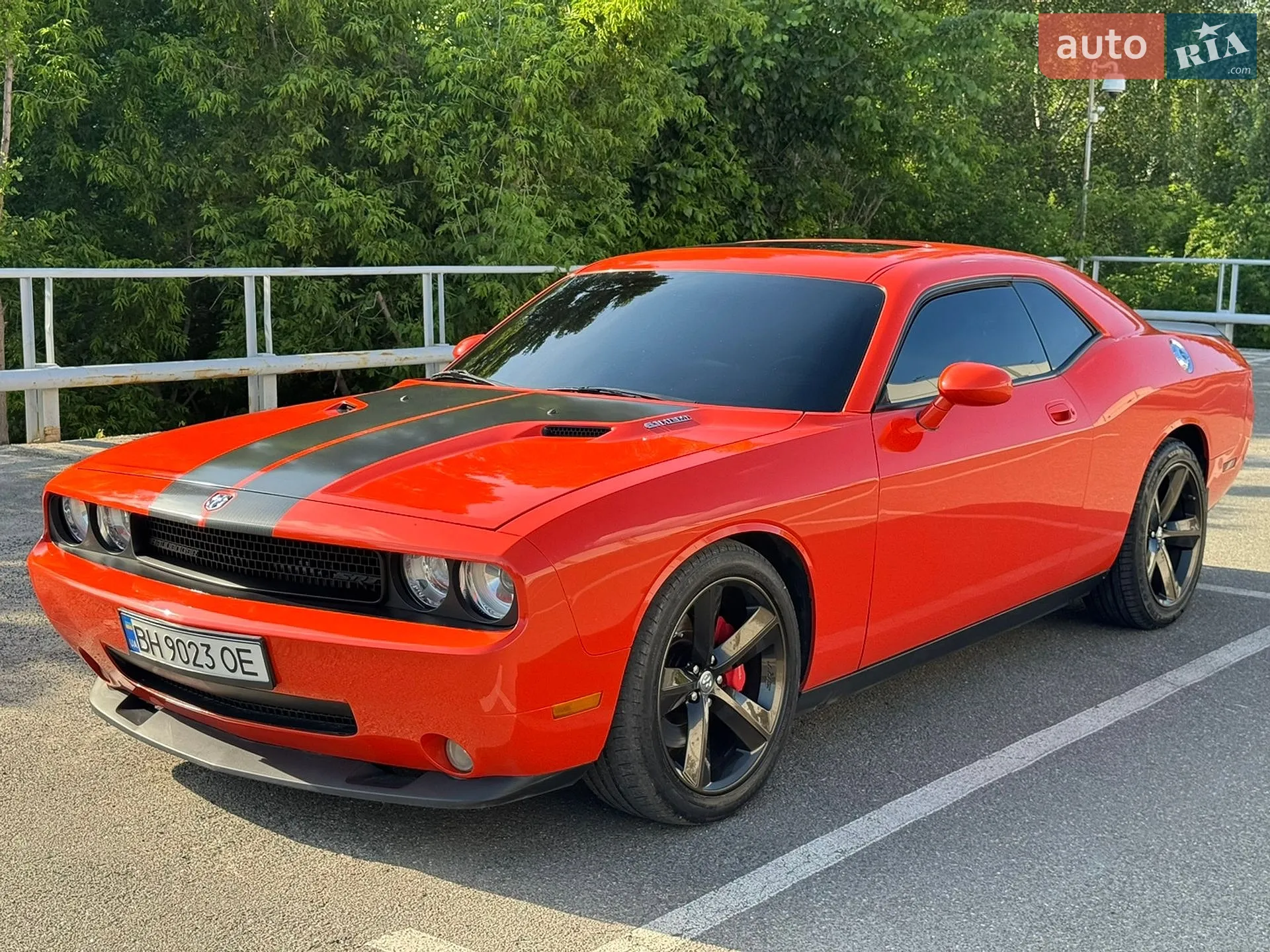 2010 Dodge Challenger - мініатюра 8