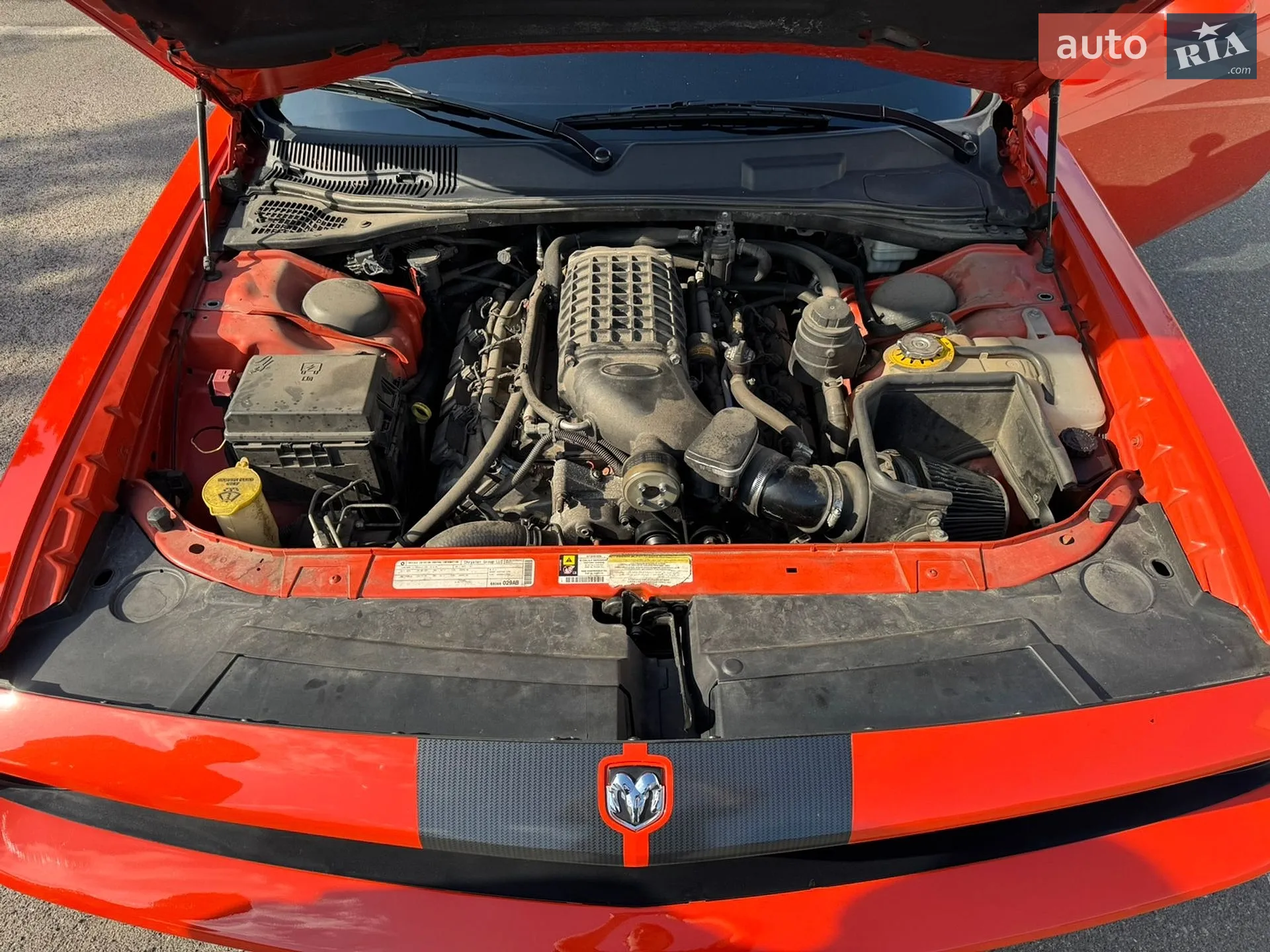 2010 Dodge Challenger - мініатюра 39