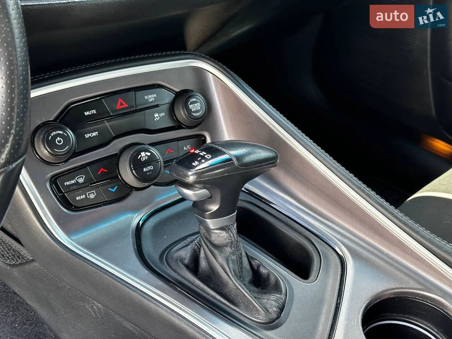 2020 Dodge Challenger - мініатюра 25