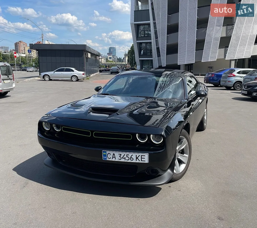 2018 Dodge Challenger - мініатюра 16