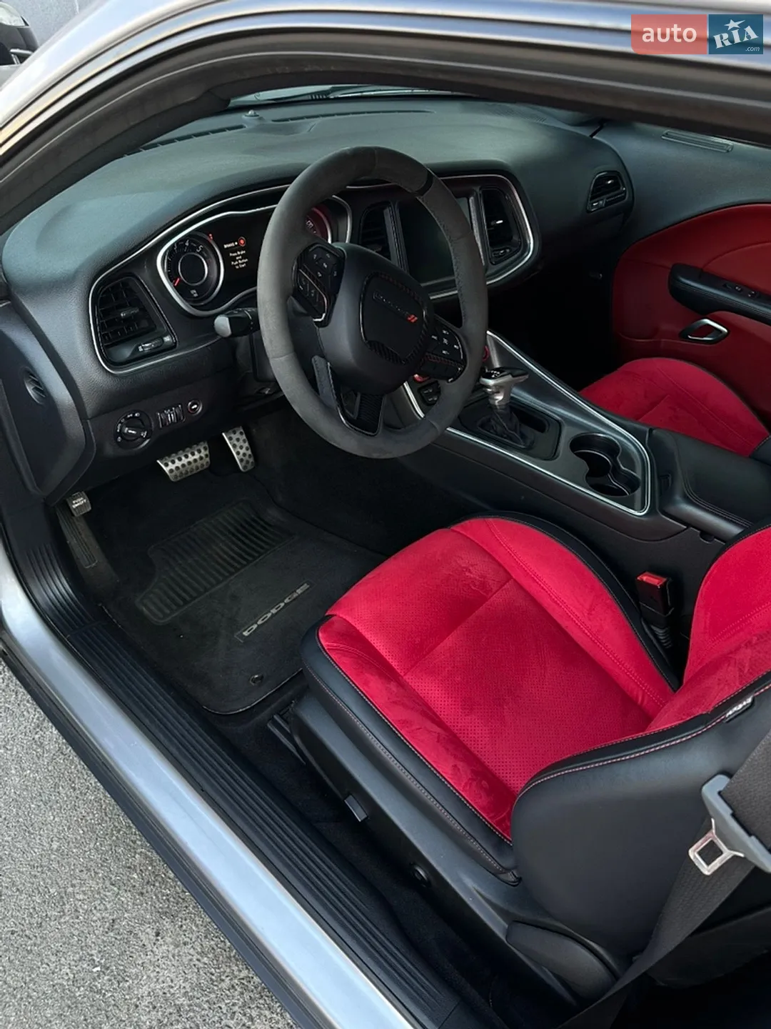 2015 Dodge Challenger - мініатюра 16