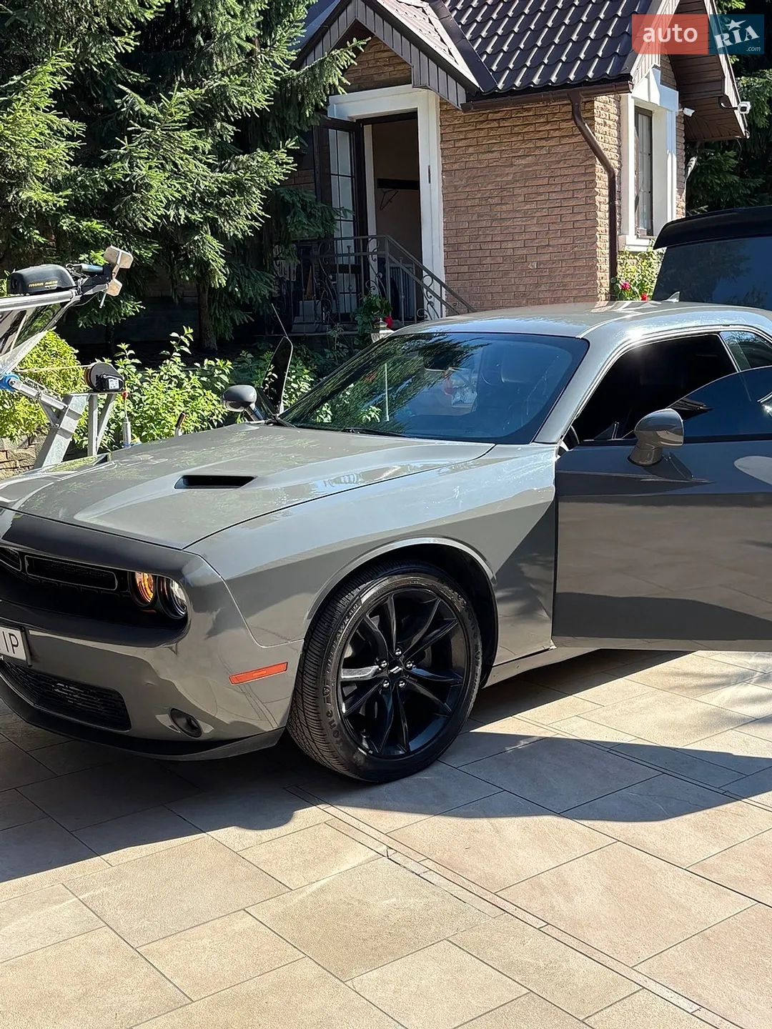 2018 Dodge Challenger - мініатюра 2