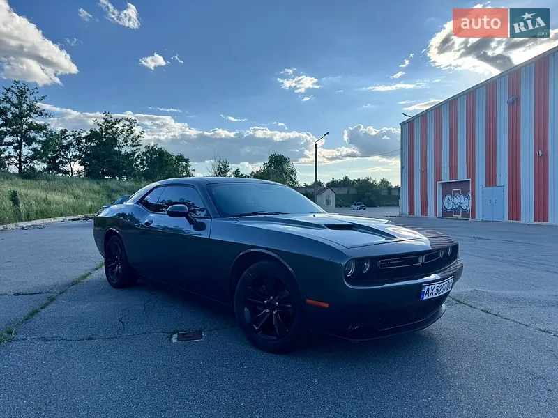 Dodge Challenger 2020