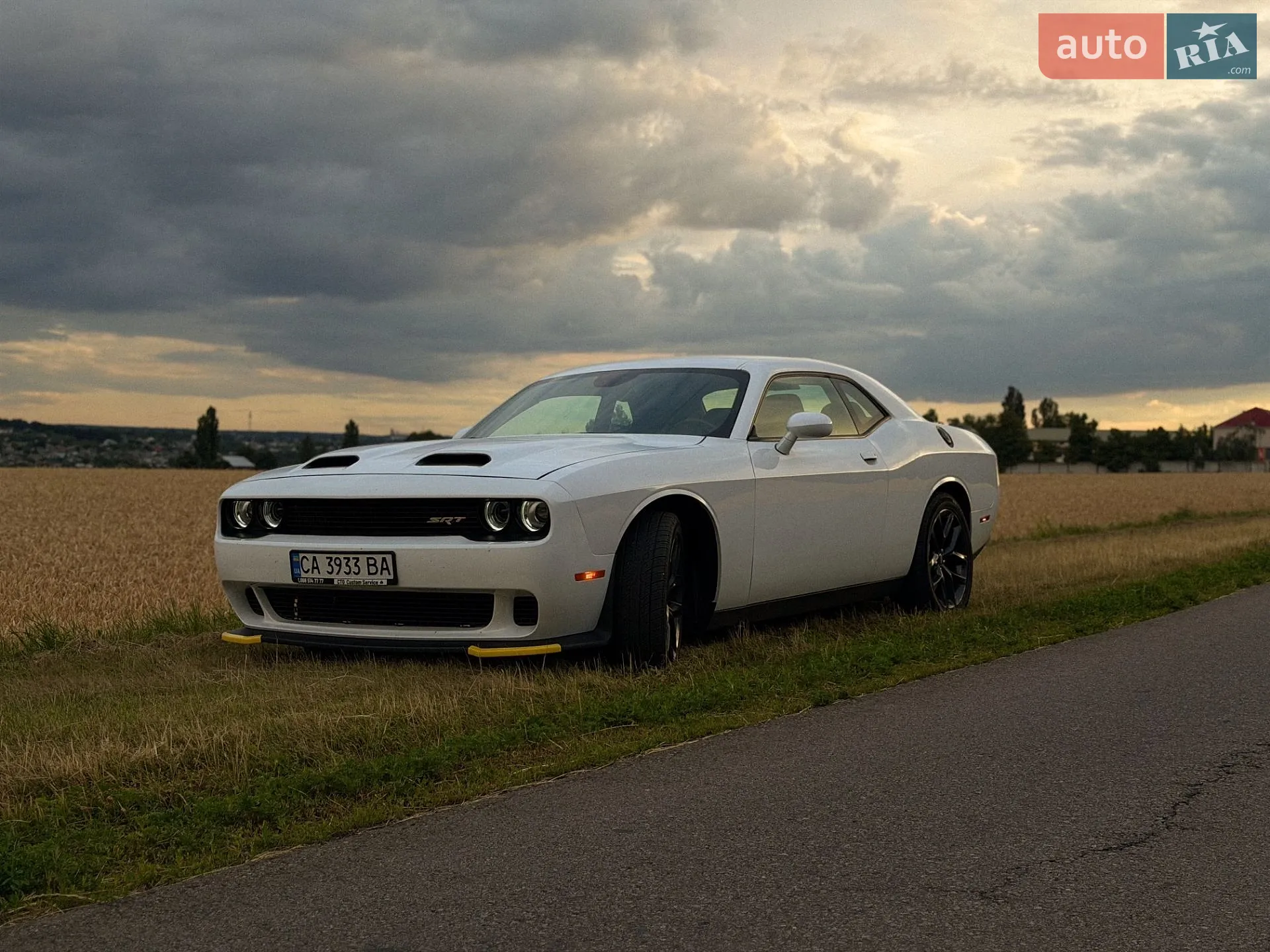 2022 Dodge Challenger - мініатюра 2