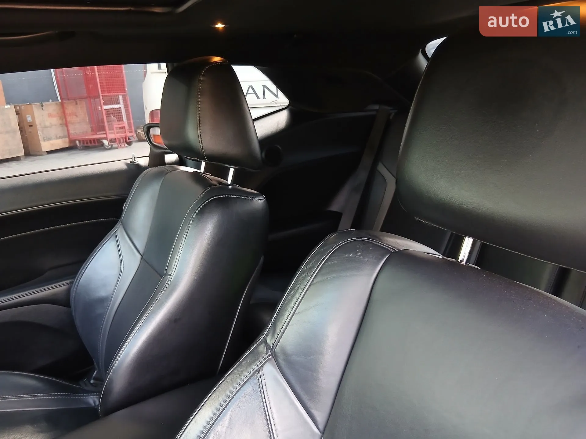 2016 Dodge Challenger - мініатюра 10