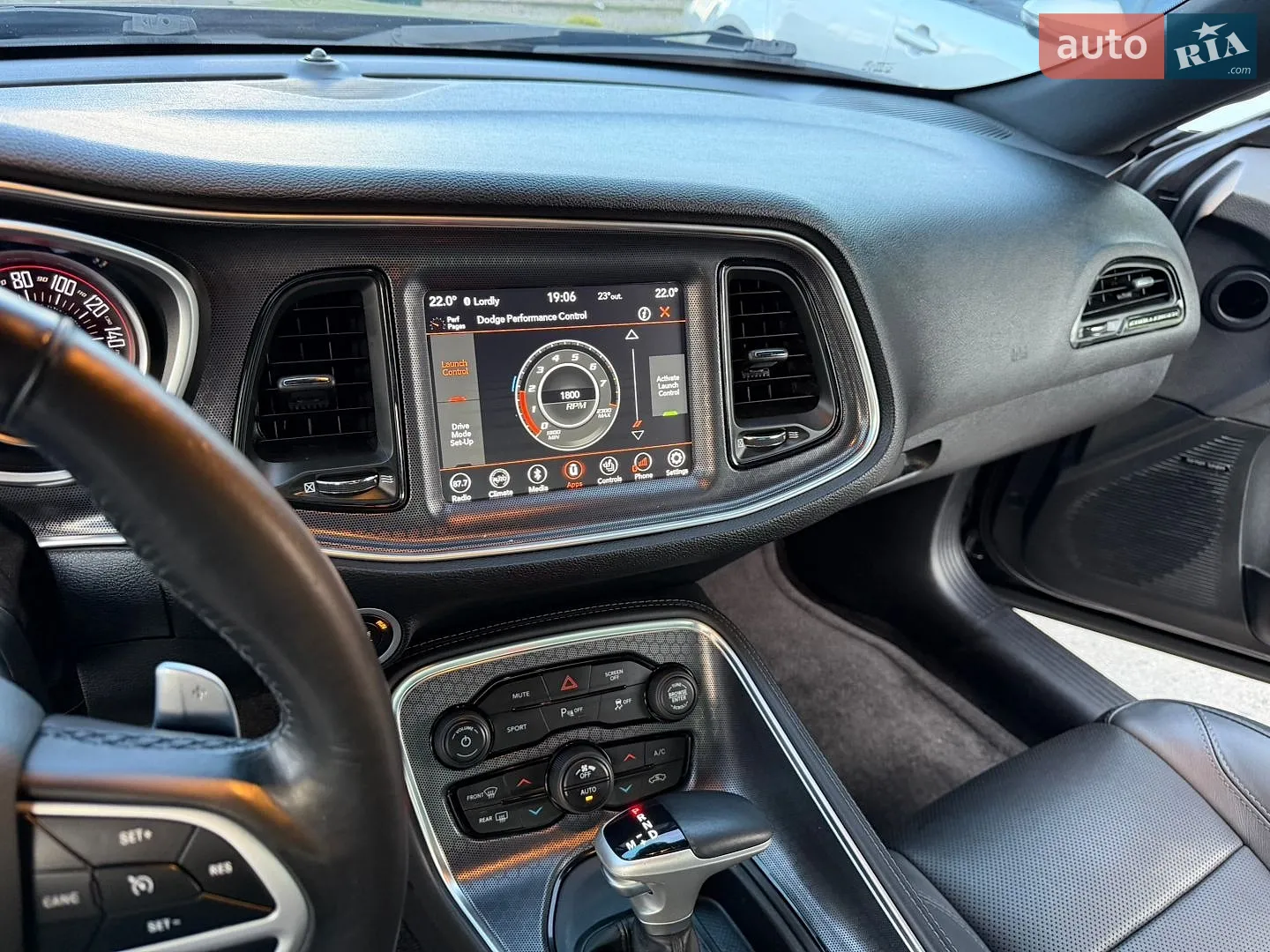 2018 Dodge Challenger - мініатюра 44
