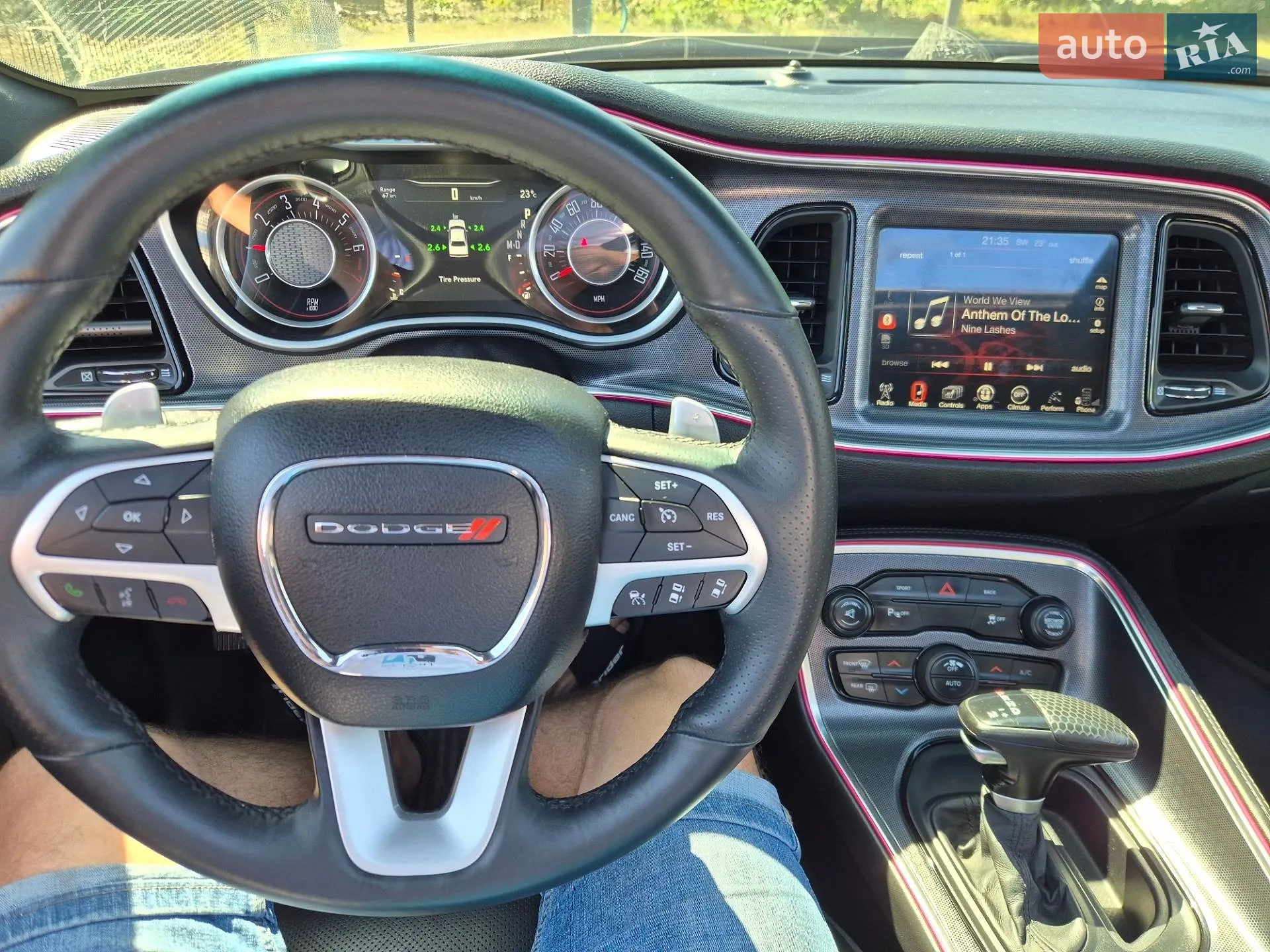 2015 Dodge Challenger - мініатюра 3