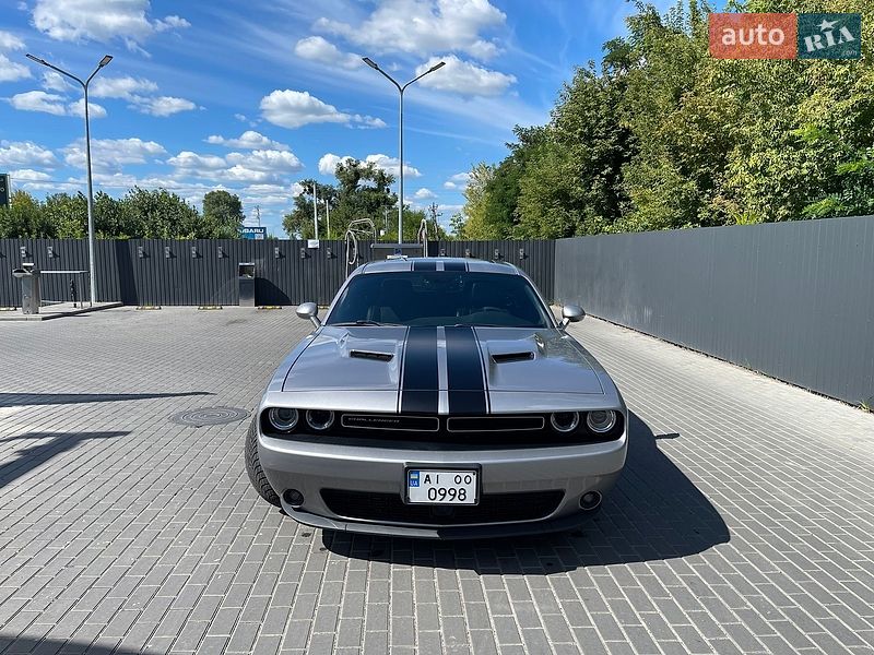 Купе Dodge Challenger 2016 в Києві фото 4 Купе Dodge Challenger 2016 в Києві