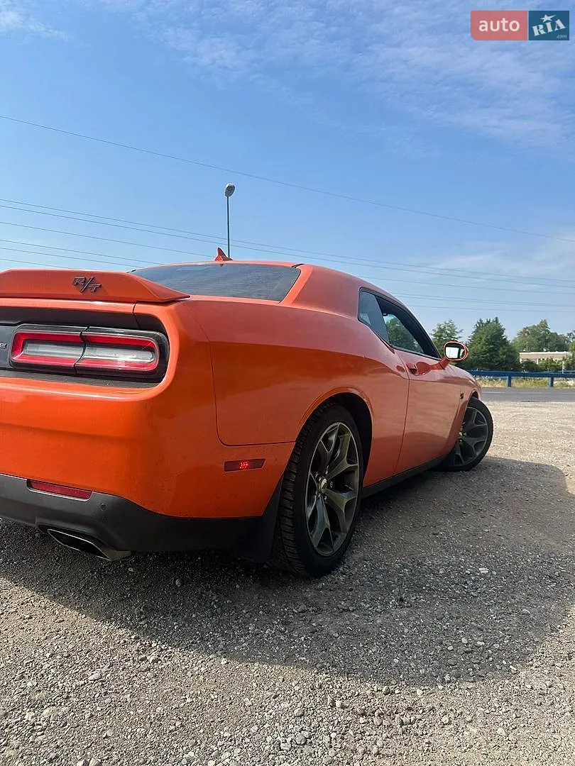 2016 Dodge Challenger - мініатюра 2