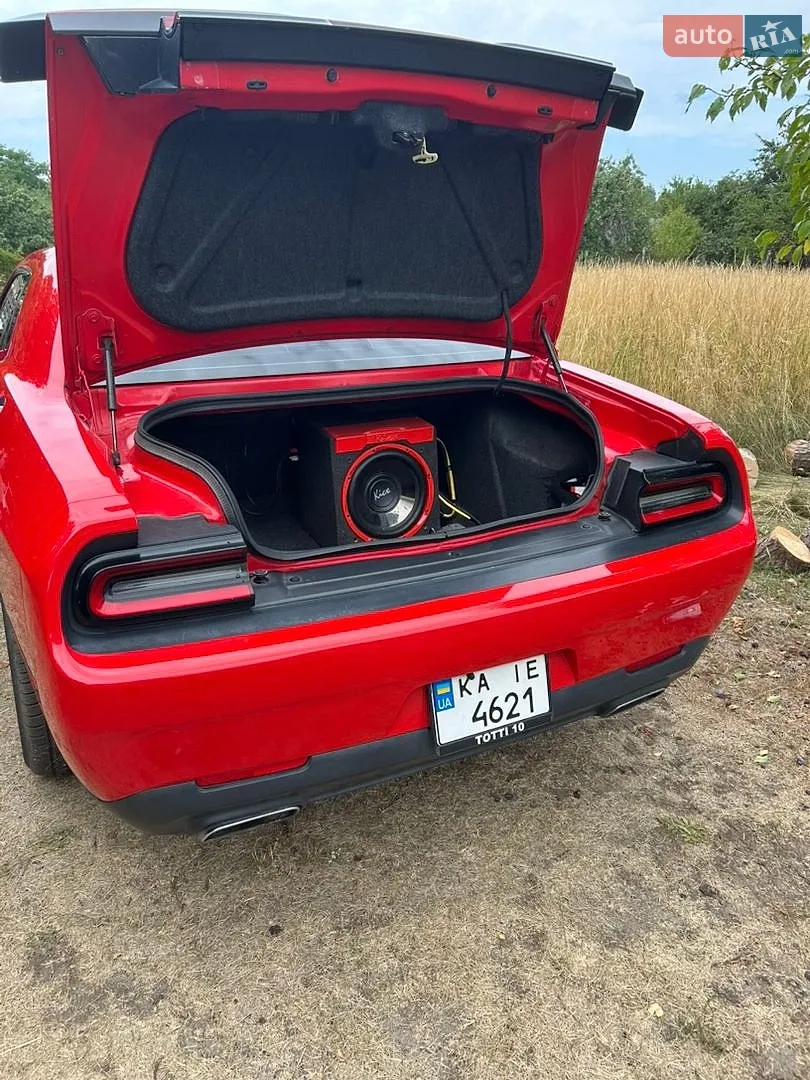 2015 Dodge Challenger - мініатюра 9