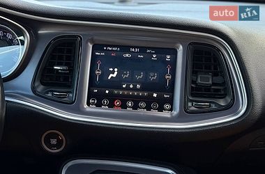 Купе Dodge Challenger 2019 в Дніпрі