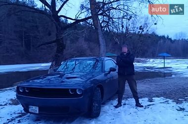 Купе Dodge Challenger 2018 в Полтаве
