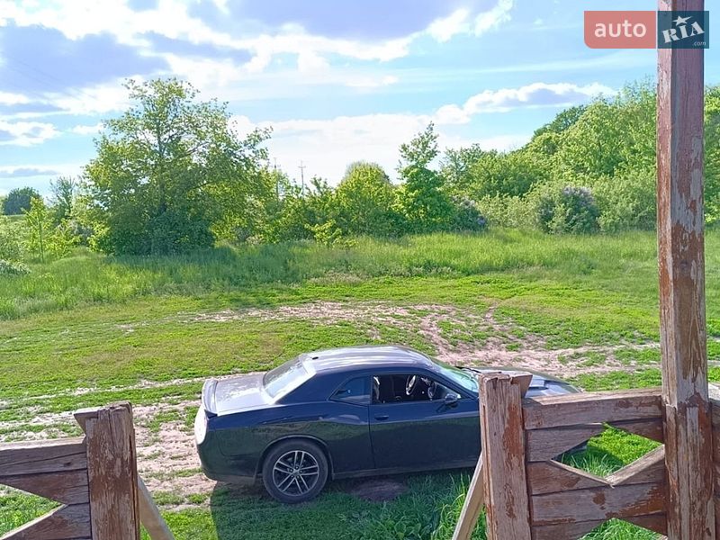 Купе Dodge Challenger 2018 в Полтаве