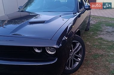 Купе Dodge Challenger 2018 в Полтаве