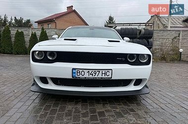 Купе Dodge Challenger 2017 в Львове