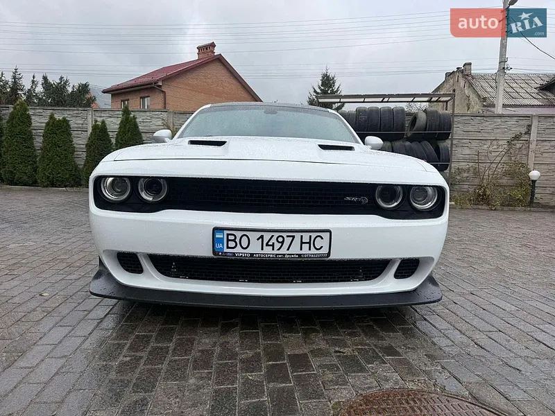 Dodge Challenger