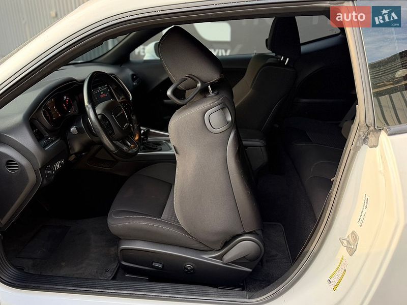 Купе Dodge Challenger 2019 в Києві