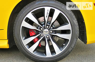 Седан Dodge Charger 2012 в 