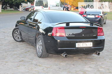 Седан Dodge Charger 2005 в Жовкве